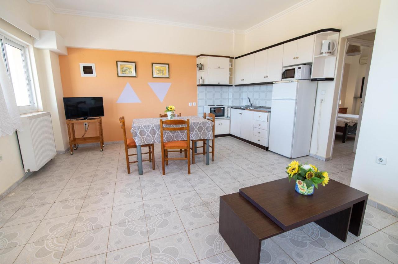 Faros Apartments ミティカス エクステリア 写真