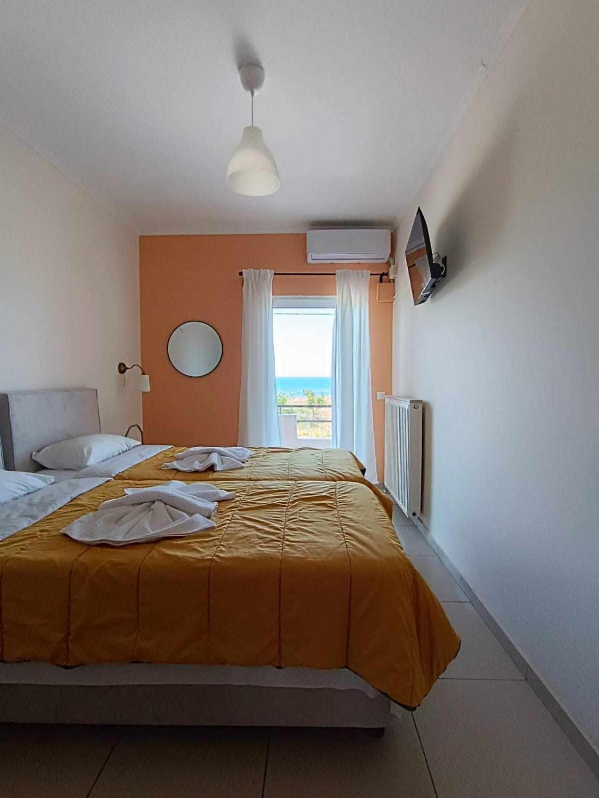Faros Apartments ミティカス エクステリア 写真